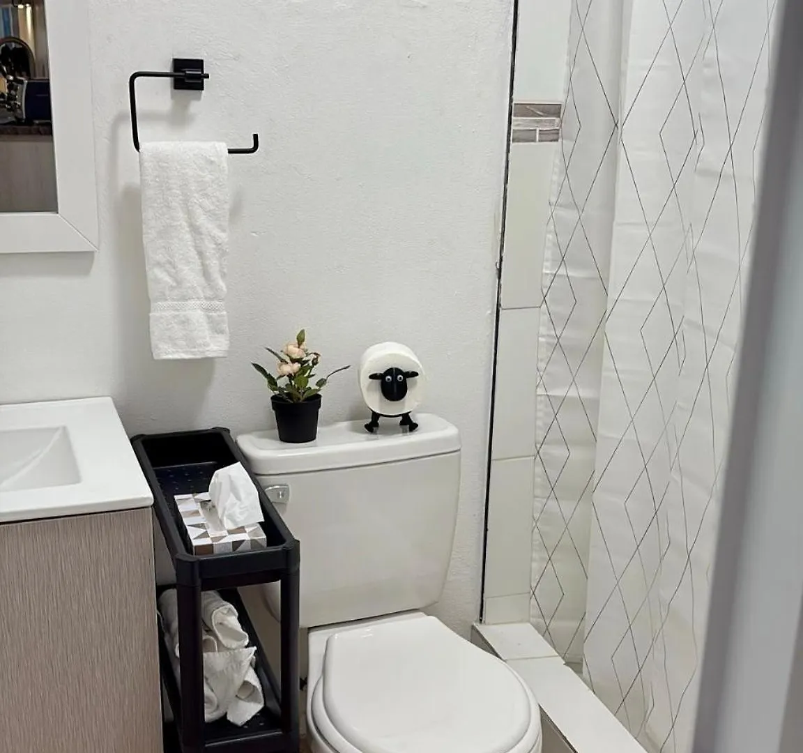 Mont Residence Offering A Loft And 3 Bedroom Apartment Steps From The Ferry Vieques 0*,